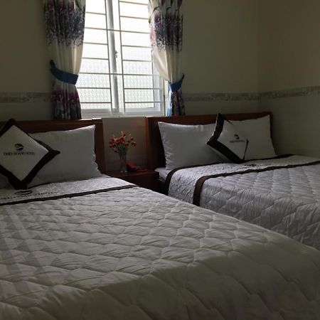 Trieu Hoang Hotel Quy Nhon Exterior foto